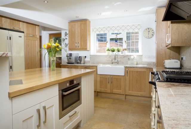 Oak Shaker doors painted island Granite worktops