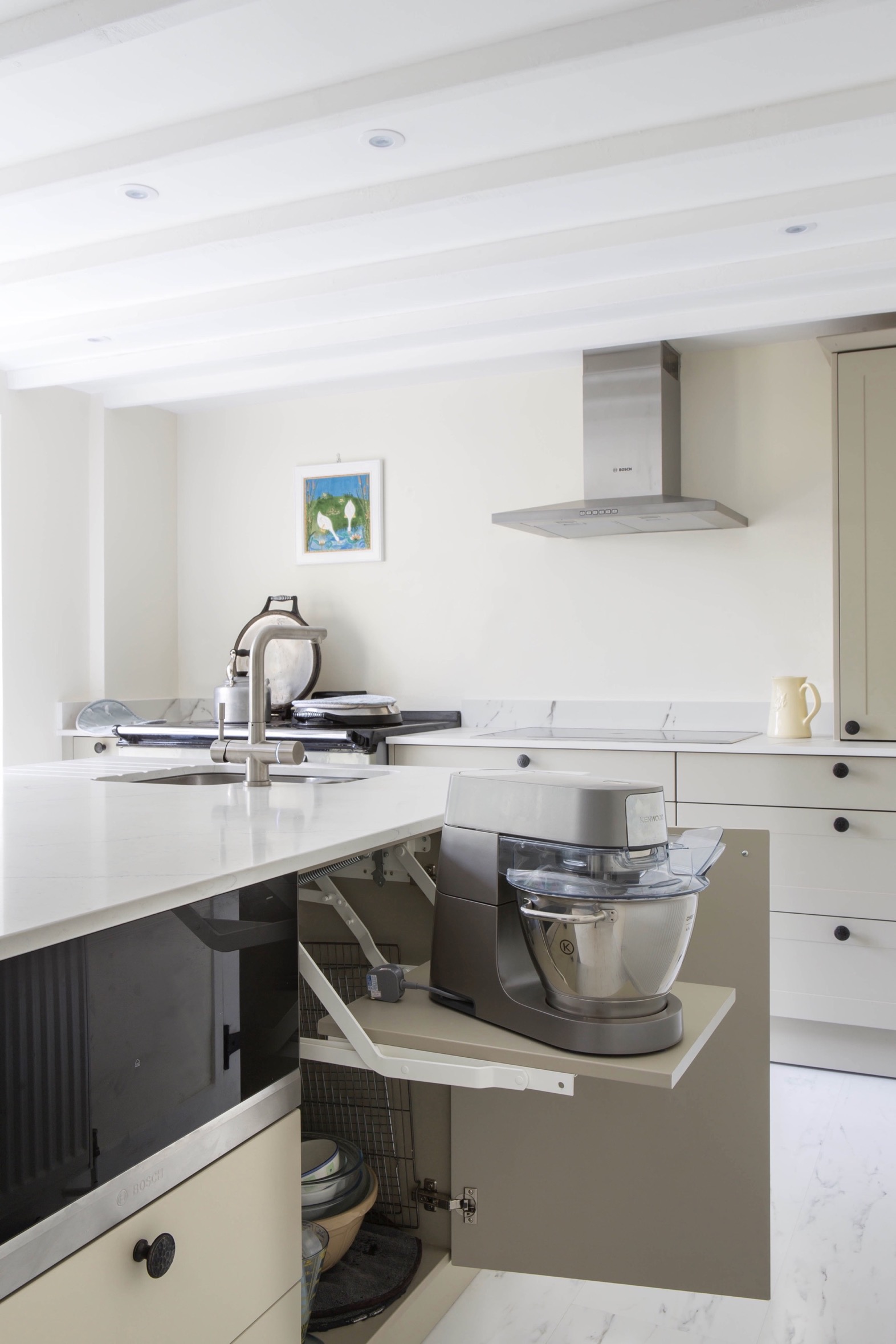 appliance storage lift up bespoke kitchen white quartz worktops shabbingdon buckinghamshire 2
