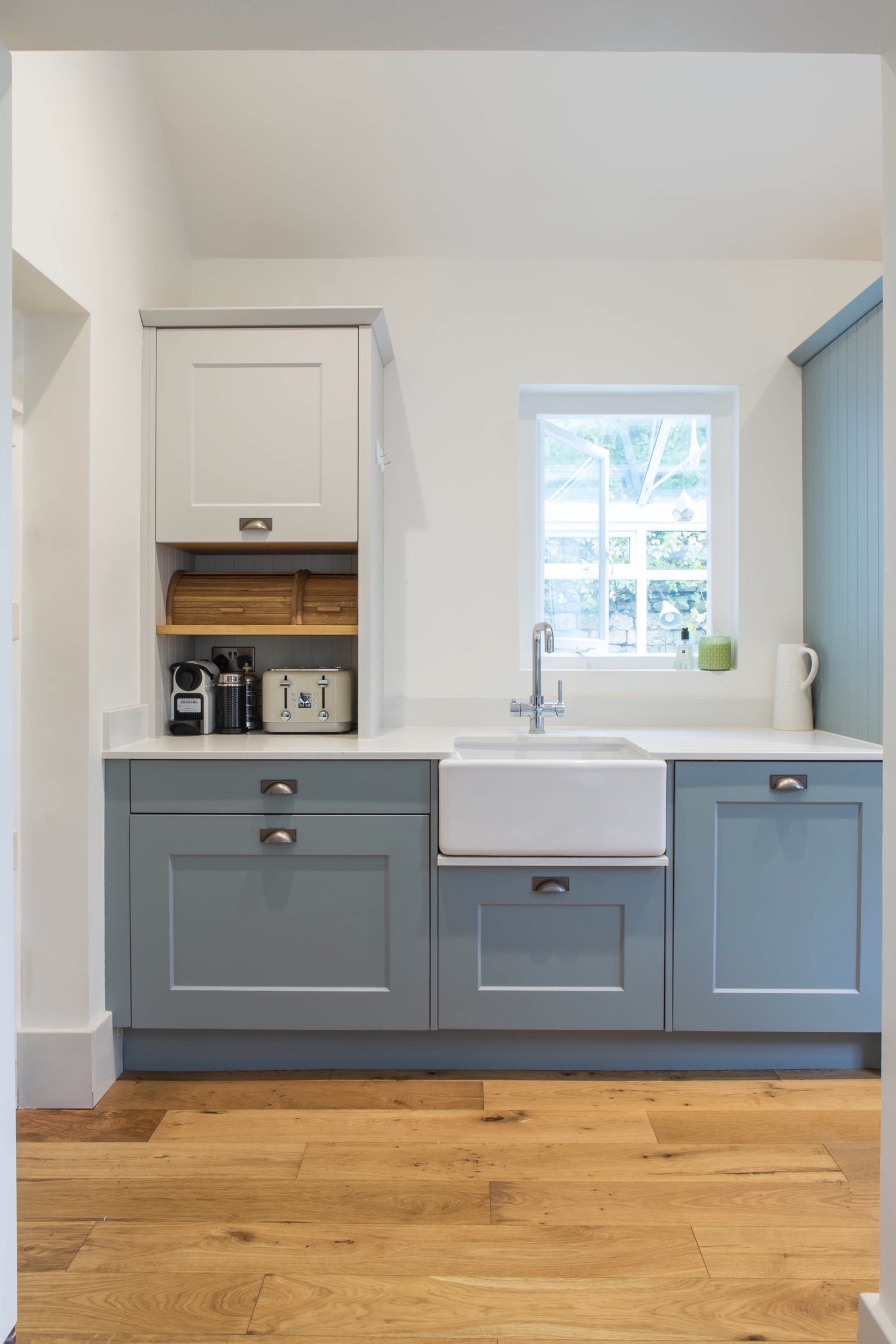 belfast sink worktop dresser thame bespoke kitchen design oxfordshire 1