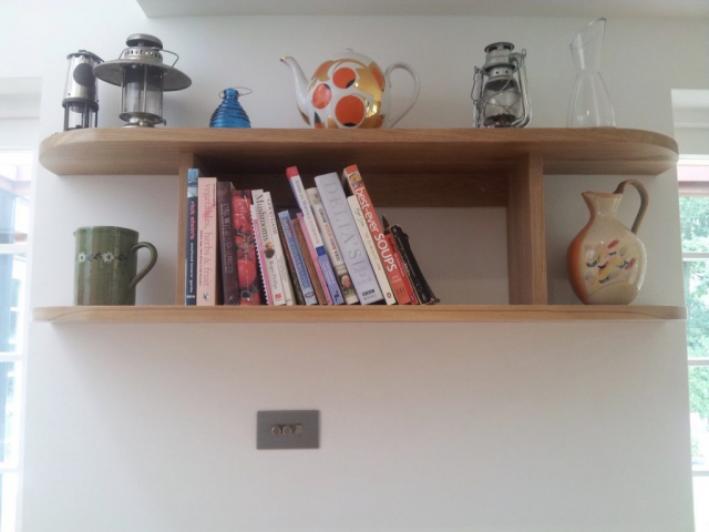 curved oak shelves chinnor hill oxfordshire 1024x767