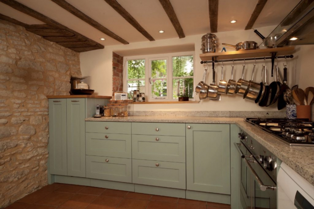 grey handpainted shaker kitchen chalgrove oxfordshire 1024x682